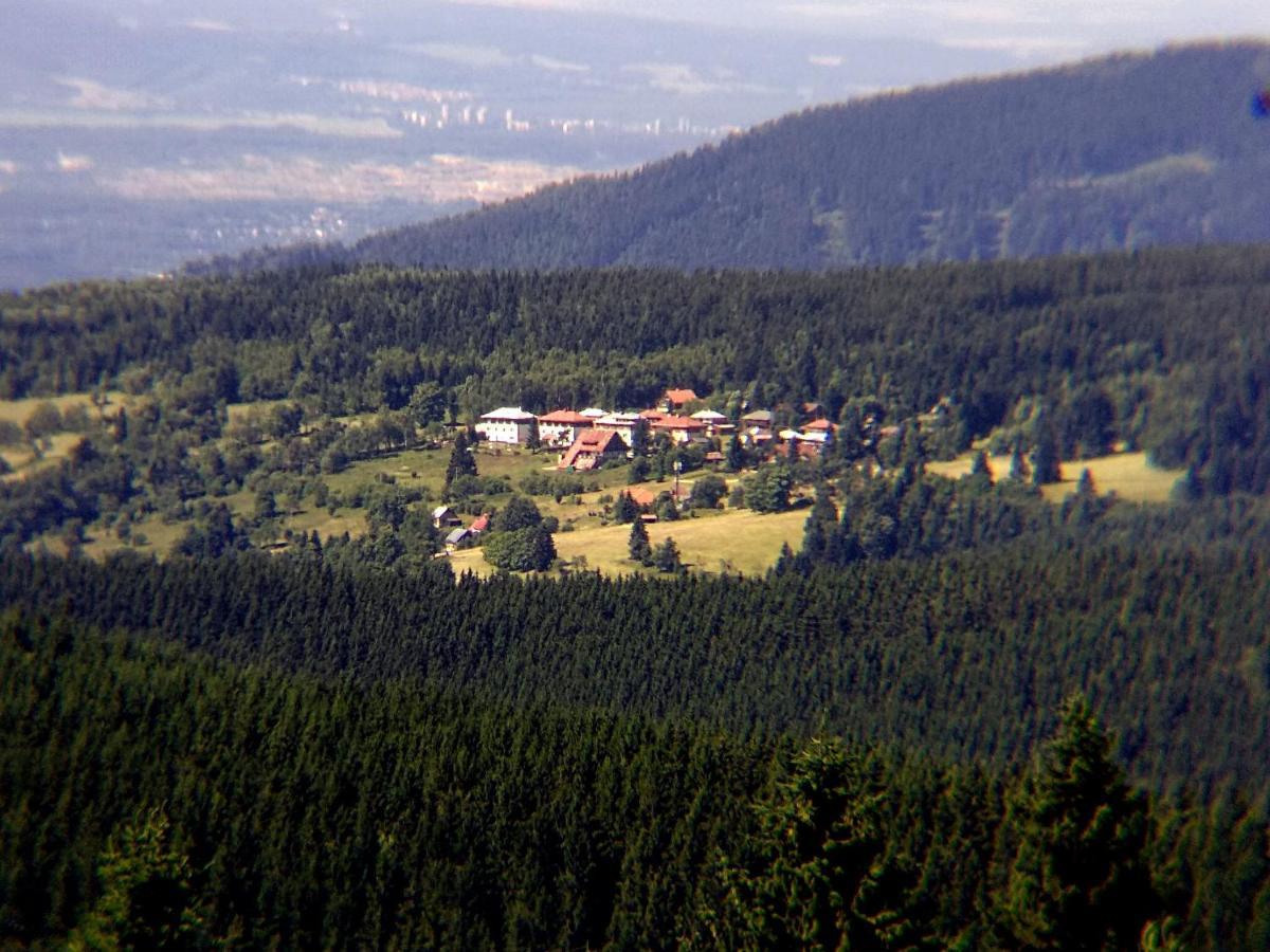 Prazdninovy Dum Na Panorame Hotel Jáchymov Kültér fotó